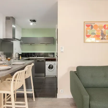 Apartment T2 - 1a 4p - Aeroport & Airbus - Parking Prive - Climatisation Blagnac